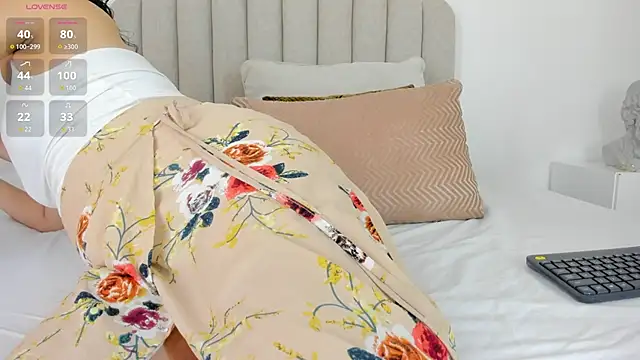 sarita duque online show from 11-12-25, 12:20