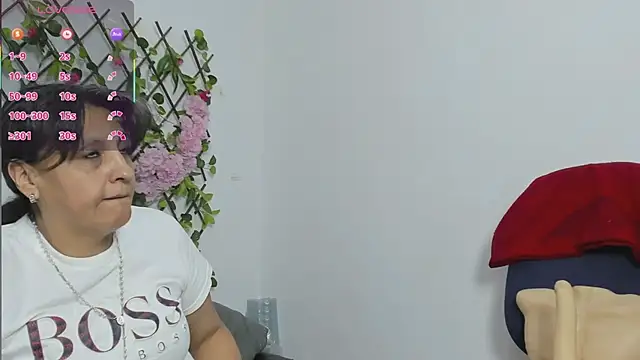 merlyna goldens online show from 11-21-25, 11:26