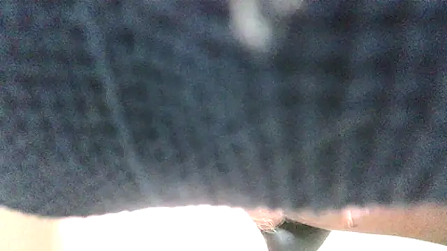 Gregcam online show from 11-20-25, 05:24