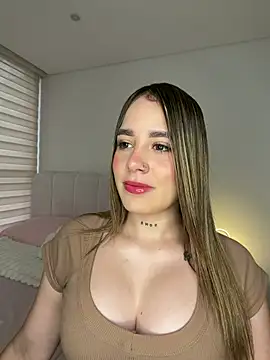 Zoe olsen online show from 03-18-26, 12:19