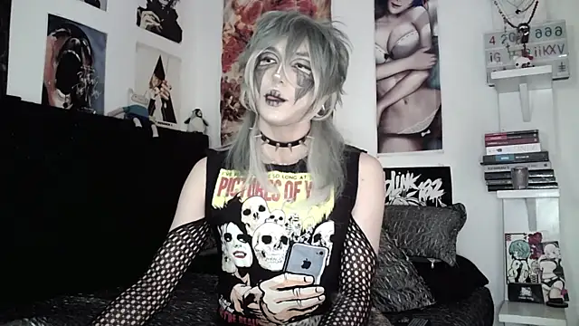 kiiler queen online show from 06-18-26, 08:14