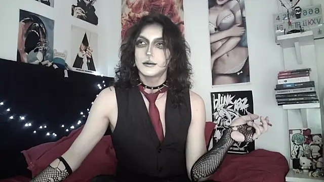 kiiler queen online show from 07-15-26, 05:31