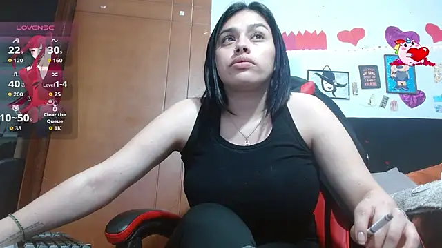 Saray extrovert  online show from 12-20-25, 04:37