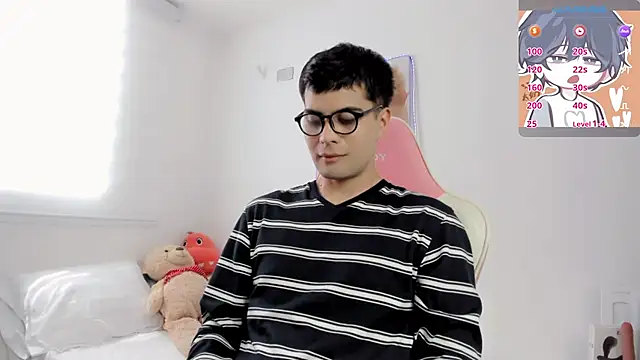 lucas cute online show from 12-02-25, 06:20