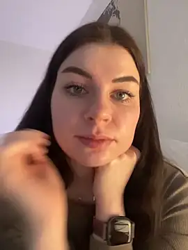 EllyNora online show from 02-13-26, 03:56