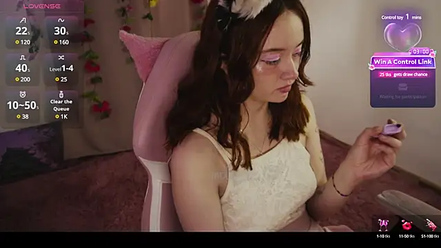 molly russell online show from 02-18-25, 05:42