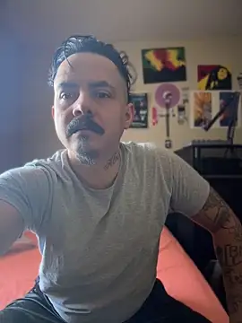 Snapshot of PeterGrandee chatting on 05-16-26, 07:13 PeterGrandee online show from 05-16-26, 07:13