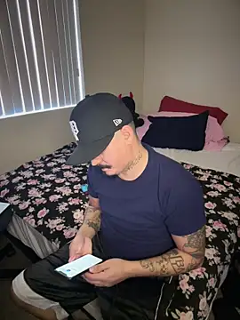 PeterGrandee online show from 10-23-25, 06:28