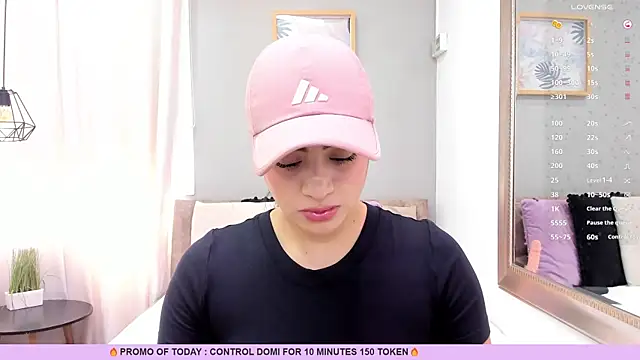 Snapshot of Paula_Desousa chatting on 06-09-26, 07:37 Paula Desousa online show from 06-09-26, 07:37