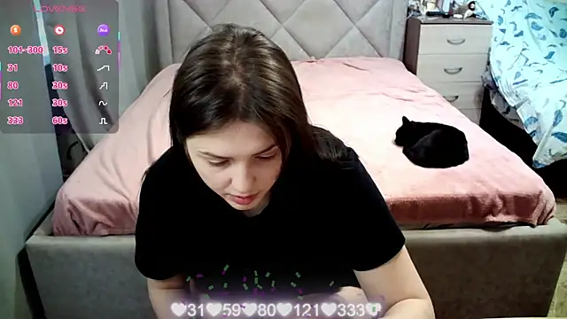 Snapshot of juliettkalen chatting on 04-24-26, 04:03 juliettkalen online show from 04-24-26, 04:03