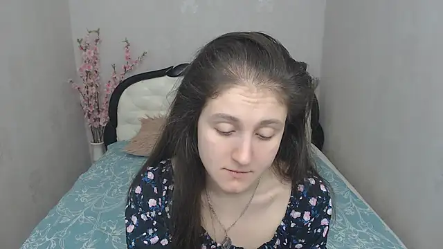 Holliy Cooper online show from 03-19-25, 08:23