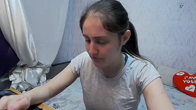 Holliy Cooper online show from 02-28-26, 09:53