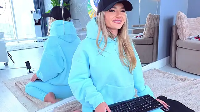 SpoilM3Mor3 online show from 04-09-26, 10:21