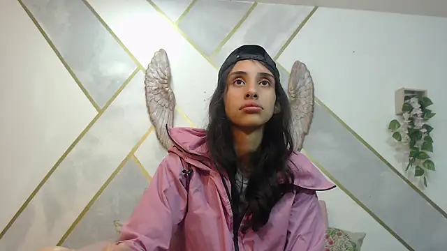 RoxanaCyrano  online show from 12-05-25, 07:55