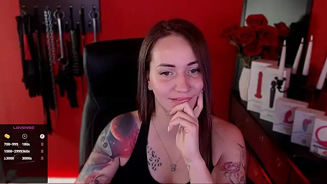 Snapshot of _Jane_Warren_ chatting on 01-18-25, 10:28 Jane Warren online show from 01-18-25, 10:28