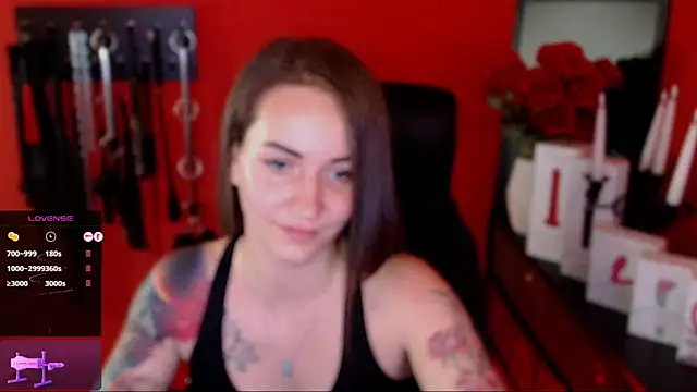 Snapshot of _Jane_Warren_ chatting on 02-01-25, 08:26 Jane Warren online show from 02-01-25, 08:26