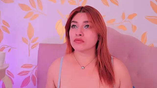 Snapshot of alix_bay chatting on 05-15-26, 02:04 alix bay online show from 05-15-26, 02:04
