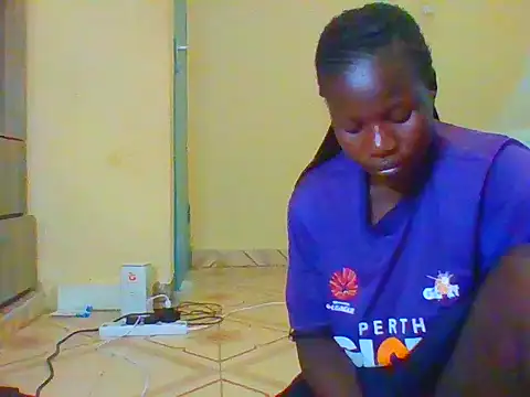 prettychic5 online show from 03-20-26, 07:42