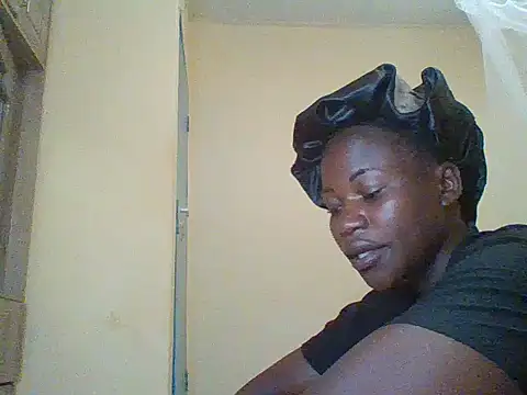 prettychic5 online show from 02-09-26, 08:45