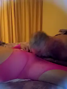 adriaan1975 online show from 11-02-25, 03:33