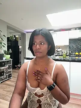 RoseMelanie online show from 03-24-26, 07:52