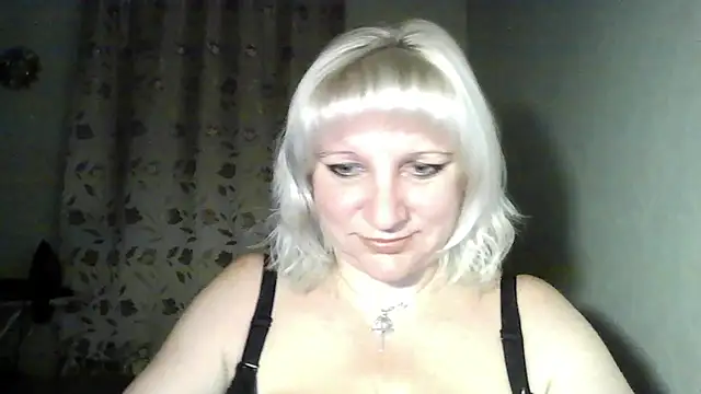 MeilomaWesa online show from 10-18-25, 06:43