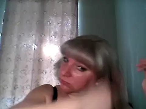 MeilomaWesa online show from 03-17-25, 01:29