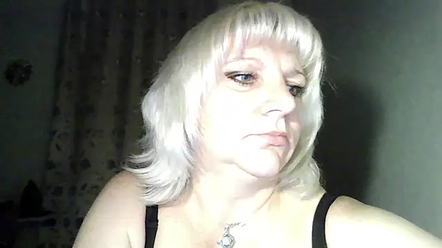 MeilomaWesa online show from 10-27-25, 02:51