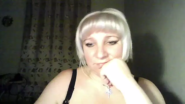 MeilomaWesa online show from 12-16-25, 03:16