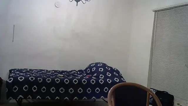 Peachestabby147 online show from 11-16-25, 05:12