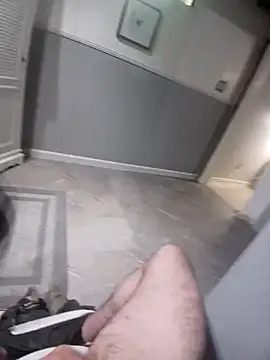 Snapshot of JObuddy661 chatting on 09-20-25, 05:51 JObuddy661 online show from 09-20-25, 05:51