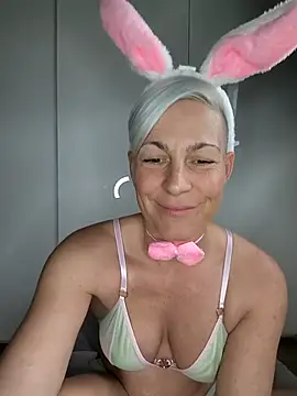 DarleenHot online show from 04-05-26, 03:51