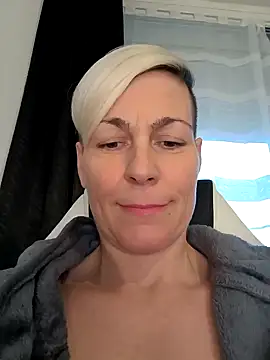 DarleenHot online show from 12-17-24, 02:55