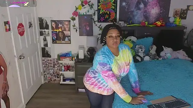 temptressbeauty24 online show from 10-14-25, 02:23