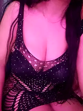 Zeina2024 online show from 12-14-25, 06:35