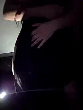 Snapshot of Zeina2024 chatting on 03-27-26, 10:33 Zeina2024 online show from 03-27-26, 10:33