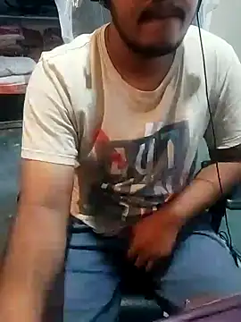 Snapshot of mrshine chatting on 10-01-25, 08:30 mrshine online show from 10-01-25, 08:30