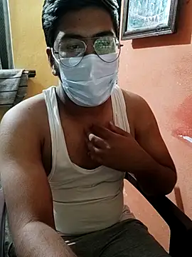 Snapshot of mrshine chatting on 03-10-25, 04:35 mrshine online show from 03-10-25, 04:35