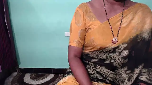 Snapshot of shrutitelugu69 chatting on 11-27-25, 02:17 shrutitelugu69 online show from 11-27-25, 02:17