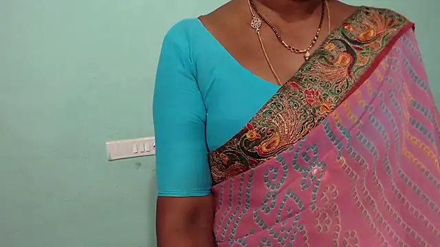 Snapshot of shrutitelugu69 chatting on 03-03-26, 02:57 shrutitelugu69 online show from 03-03-26, 02:57