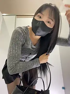 Snapshot of Asia-Lynn chatting on 03-12-25, 10:48 Asia-Lynn online show from 03-12-25, 10:48