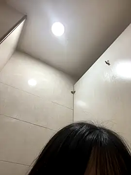 Snapshot of Asia-Lynn chatting on 10-14-25, 11:22 Asia-Lynn online show from 10-14-25, 11:22