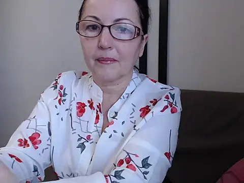 Alma44 online show from 12-16-25, 06:17