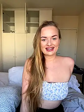 ElenaRebelle online show from 09-27-25, 06:19