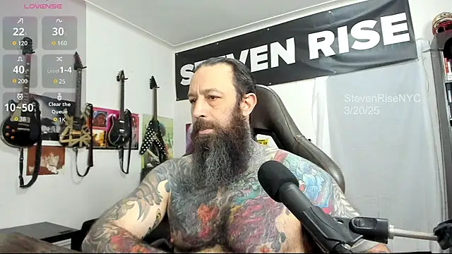 Snapshot of StevenRiseNYC chatting on 03-20-25, 11:27 StevenRiseNYC online show from 03-20-25, 11:27
