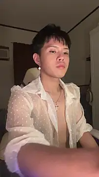 Plaxtique online show from 12-20-25, 05:38