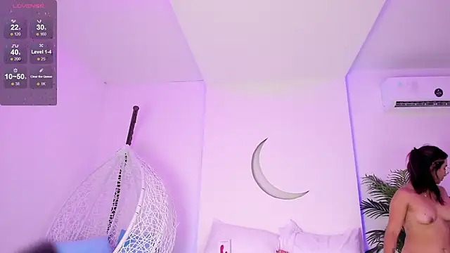 Snapshot of Isla1418 chatting on 12-20-24, 07:33 Isla1418 online show from 12-20-24, 07:33