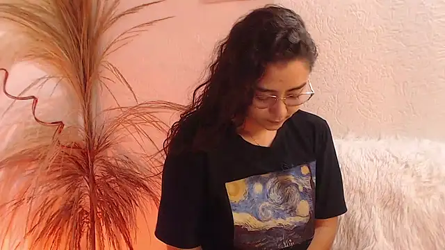  Kim  M online show from 04-09-26, 01:50