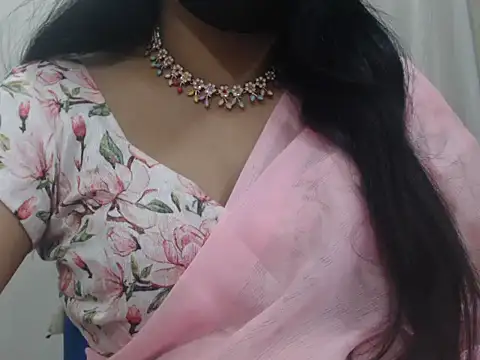 Lovely Siri 23 online show from 06-19-26, 12:22