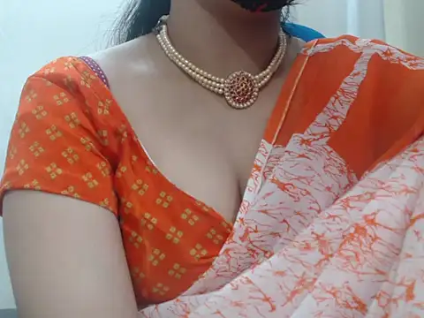 Lovely Siri 23 online show from 12-15-25, 06:36